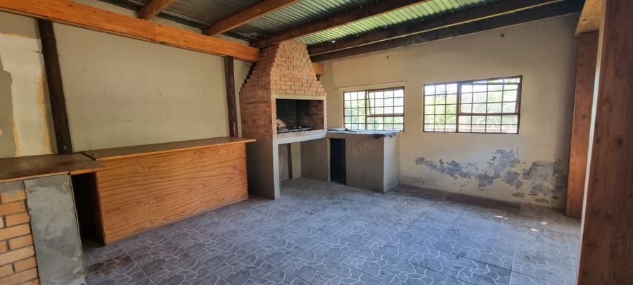 3 Bedroom Property for Sale in Sunnyridge Eastern Cape
